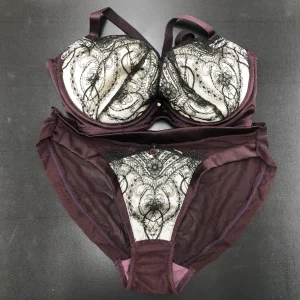 Alternative view of ブラジャー&パンティSet 彦根市在住 K・Hさん 30代  Eカップ70 人妻