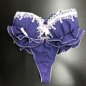 Alternative view of ブラジャー&パンティSet 北秋田市在住 Y・Aさん 20代 Eカップ ギャル