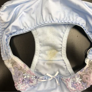 Alternative view of パンティ 山形県在住 G・Mさん 30代 おねぇさん